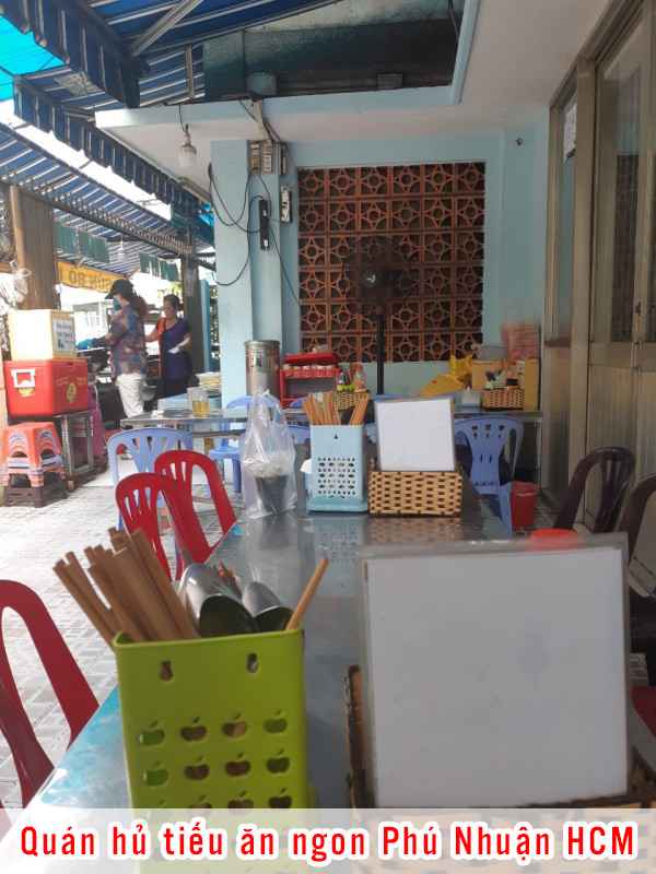 Quán hủ tiếu ăn ngon Phú Nhuận HCM