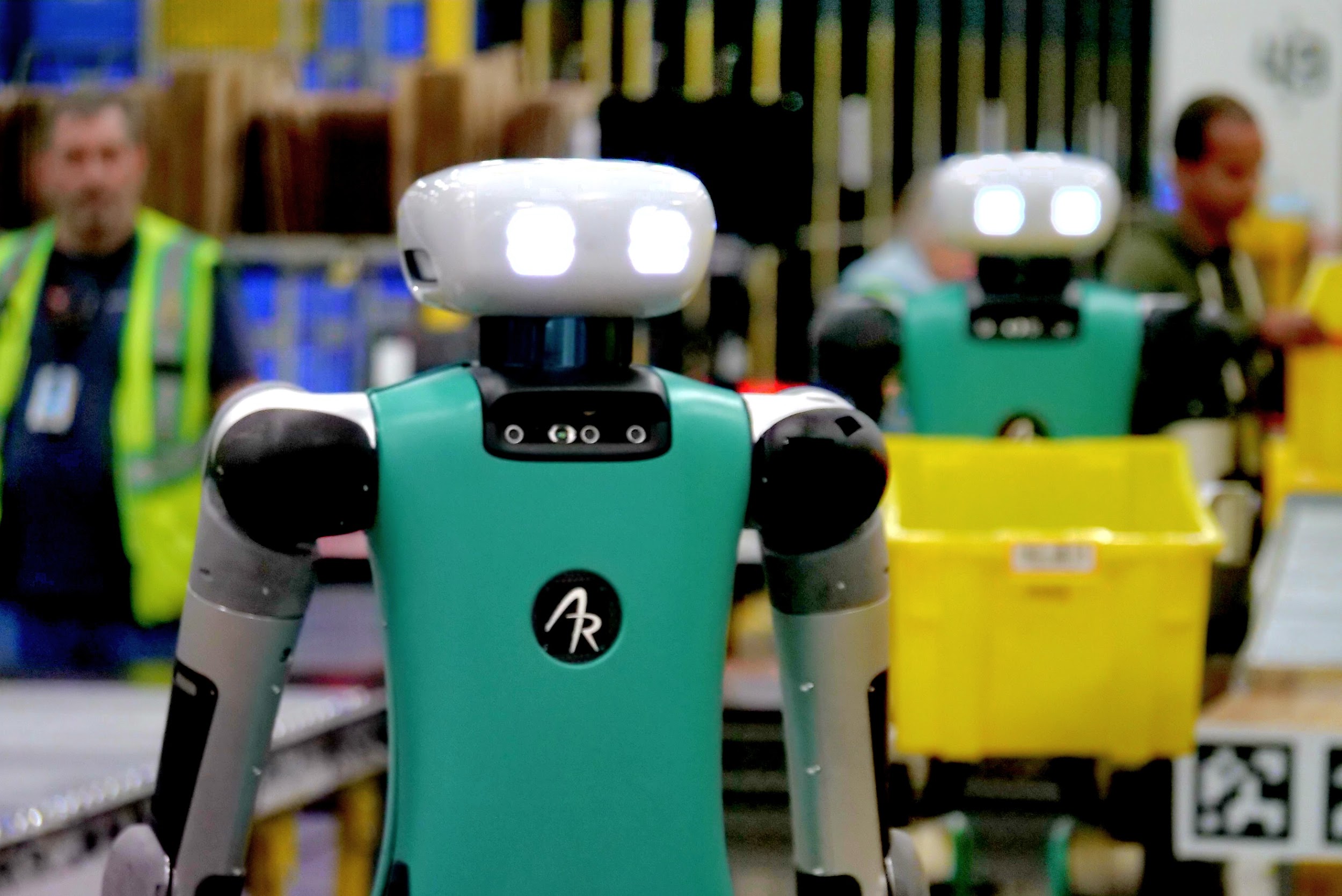 Getting to know 'Digit,' the humanoid robot that Amazon just ...