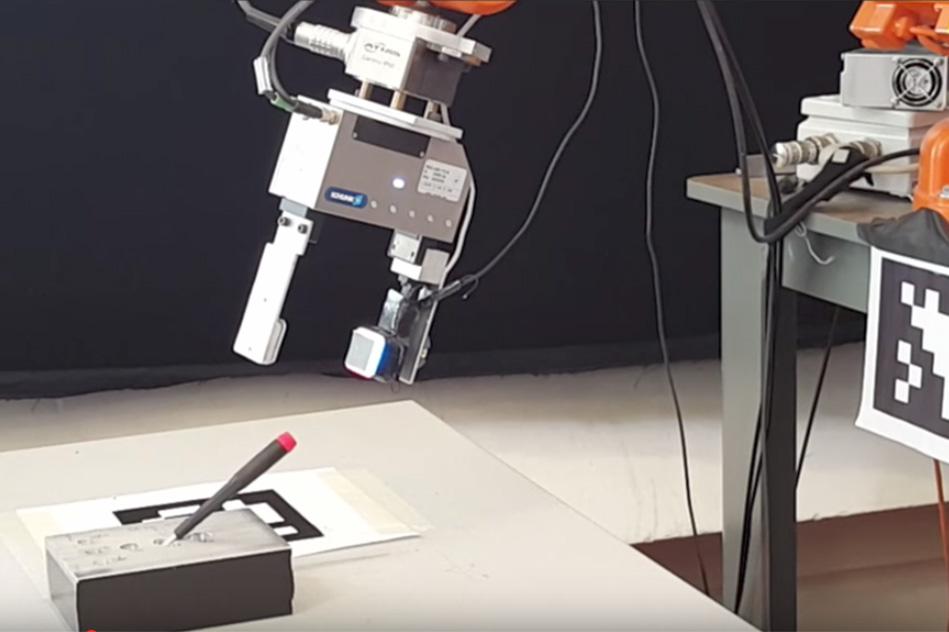 Giving robots a sense of touch | MIT CSAIL